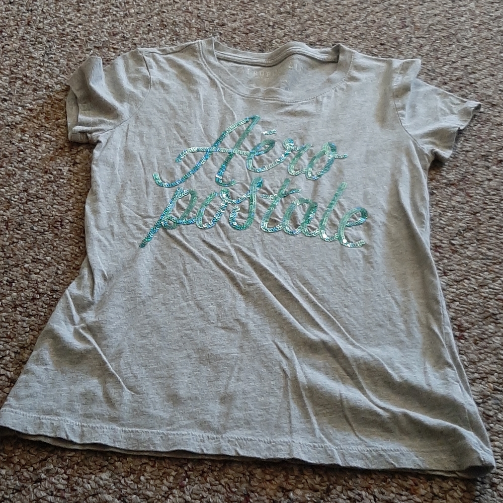 Aeropostale t shirt